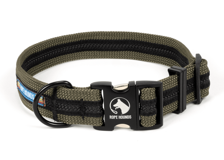 Wide dog collar